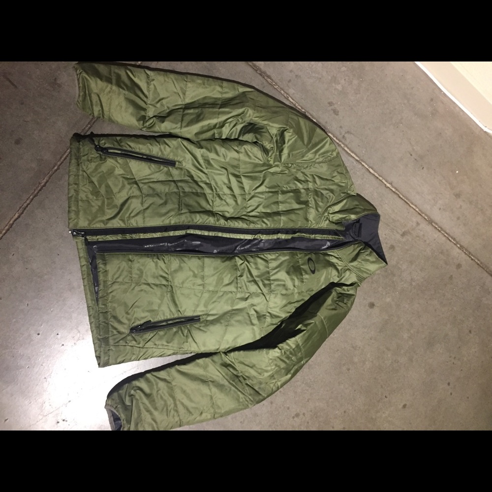 Oakley lightweight jacket